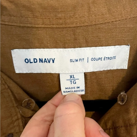Old Navy Button Up Slim Fit Shirt - Picture 2 of 5